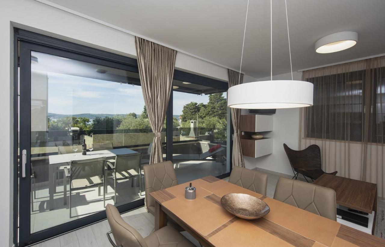 Family Friendly Apartments With A Swimming Pool Sveti Filip I Jakov, Biograd - 19325 Esterno foto